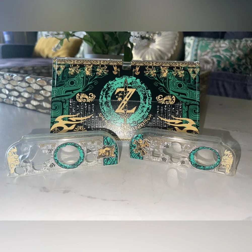 TOTK Zelda-Themed Nintendo Switch Case & Controller Skin